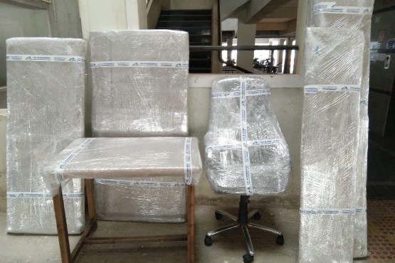 office table and chair packing